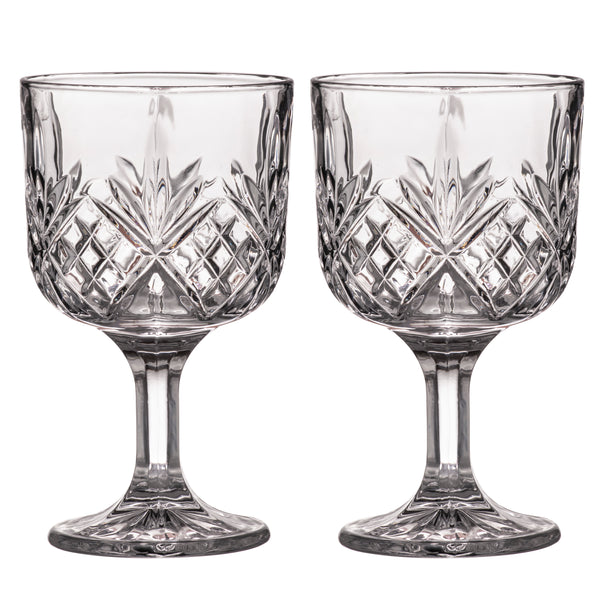 Types of Gin Glasses - How to Hold a Gin Glass - Waterford®